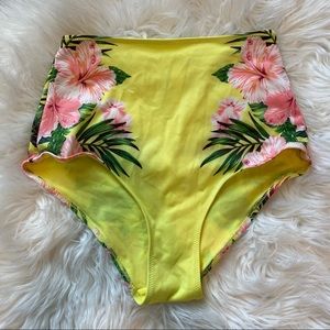 ❌SOLD❌ H&M high waisted bikini bottoms